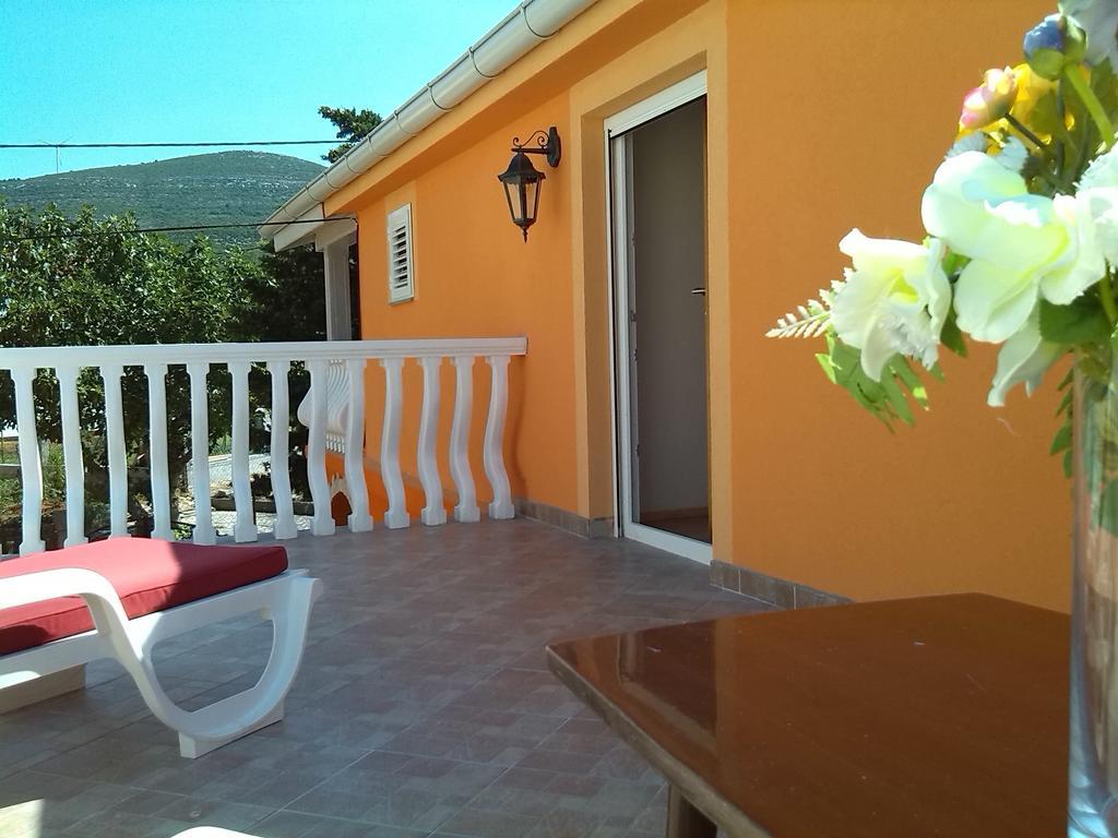Apartments Batarilo Gornji Karin Δωμάτιο φωτογραφία
